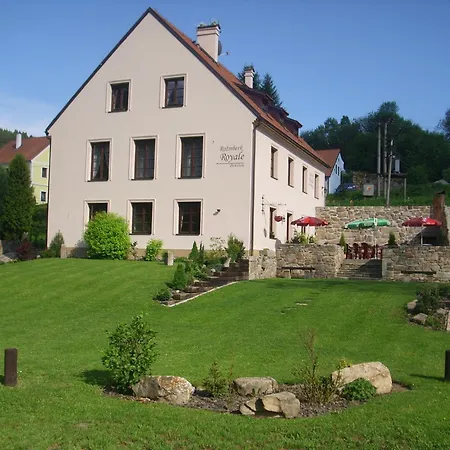 Rozmberk Royale
