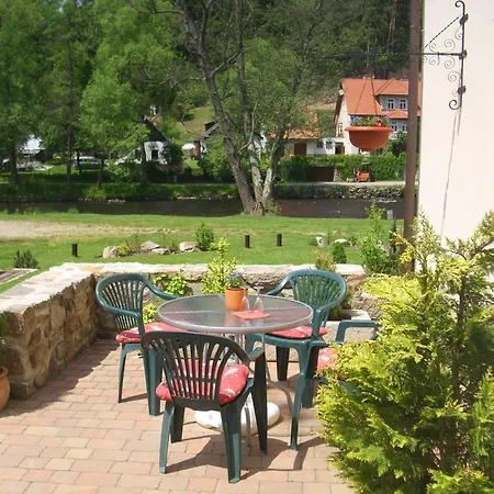 Rozmberk Royale Πανσιόν 4*