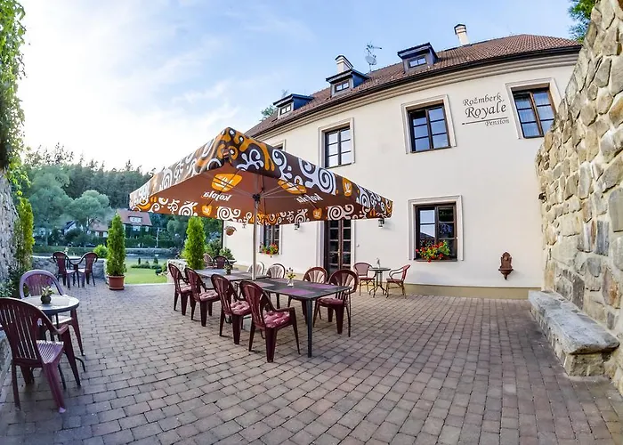Rozmberk Royale Πανσιόν 4*